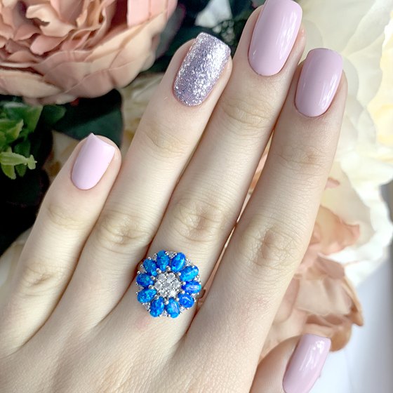 Серебряное кольцо с опалом 0.889ct, фианитами