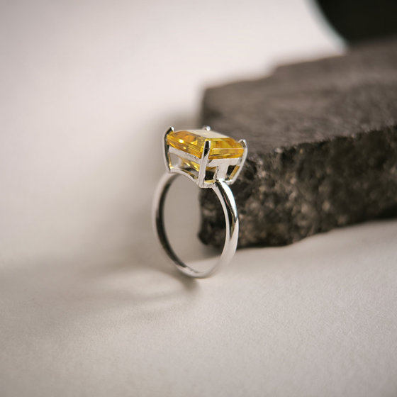 Серебряное кольцо с цитрином nano 4.52ct