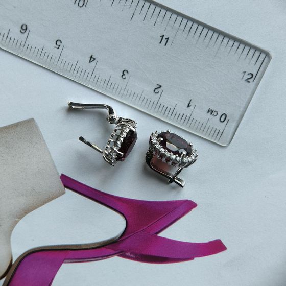 Серебряные серьги с гранатом nano, фианитами