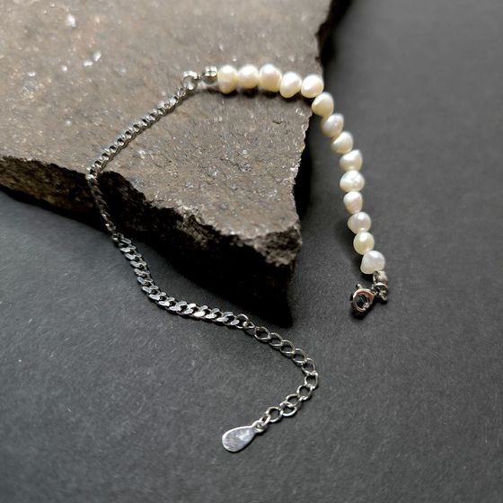 Серебряный браслет с жемчугом барочным