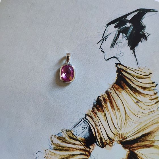 Серебряная подвеска с александритом 4.25ct