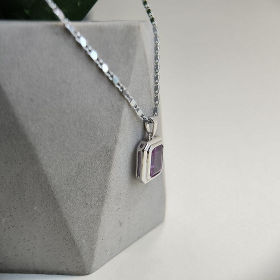 Серебряная подвеска с александритом 3.863ct