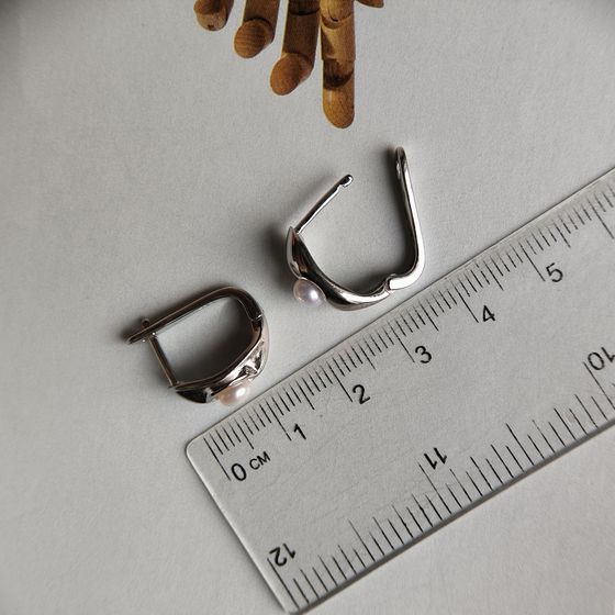 Серебряные серьги с жемчугом