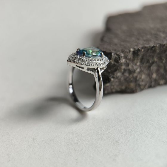 Серебряное кольцо с мистик топазом 1.901ct