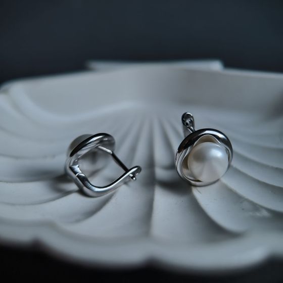 Серебряные серьги с жемчугом