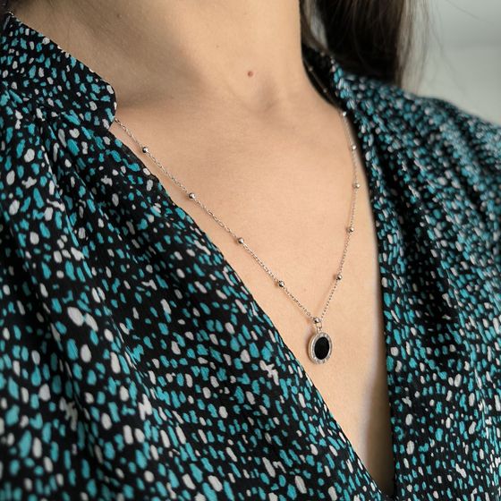 Серебряное колье с емаллю