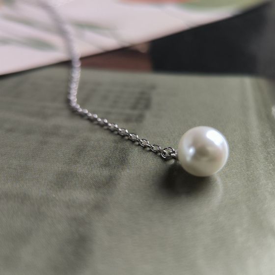 Серебряное колье с жемчугом