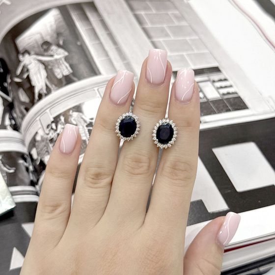 Серебряные серьги с сапфиром 7.199ct, фианитами