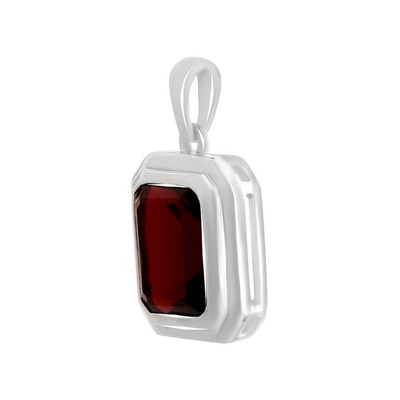 Серебряная подвеска с гранатом 3.063ct