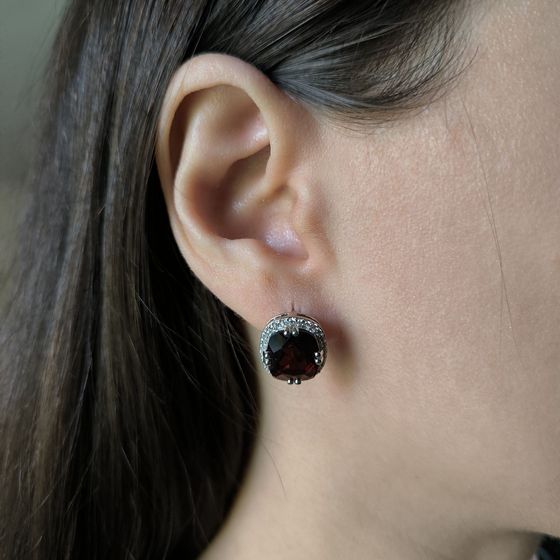 Серебряные серьги с гранатом 9.34ct