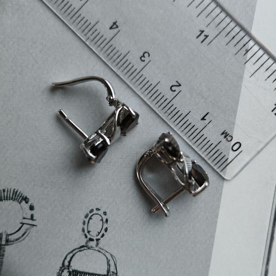 Серебряные серьги с раухтопазом (дымчатым кварцем) 3.842ct