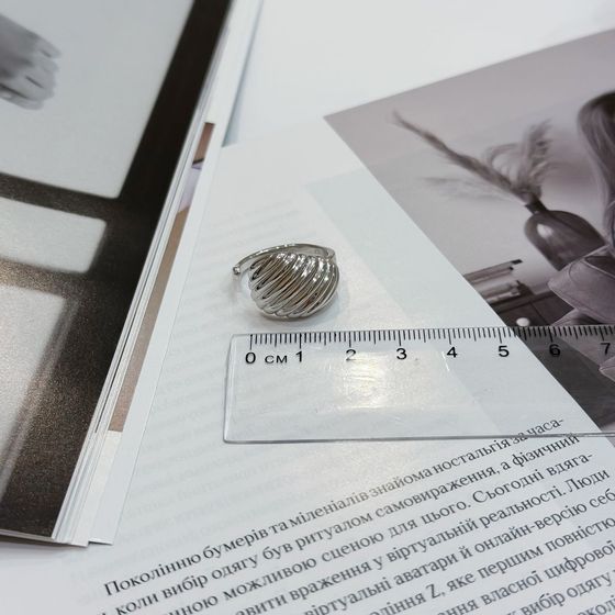 Серебряное кольцо без камней