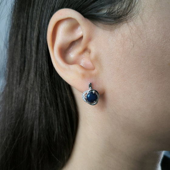 Серебряные серьги с сапфиром 3.31ct, фианитами