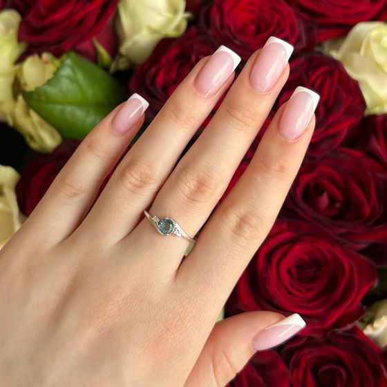 Серебряное кольцо с топазом Лондон Блю 0.394ct