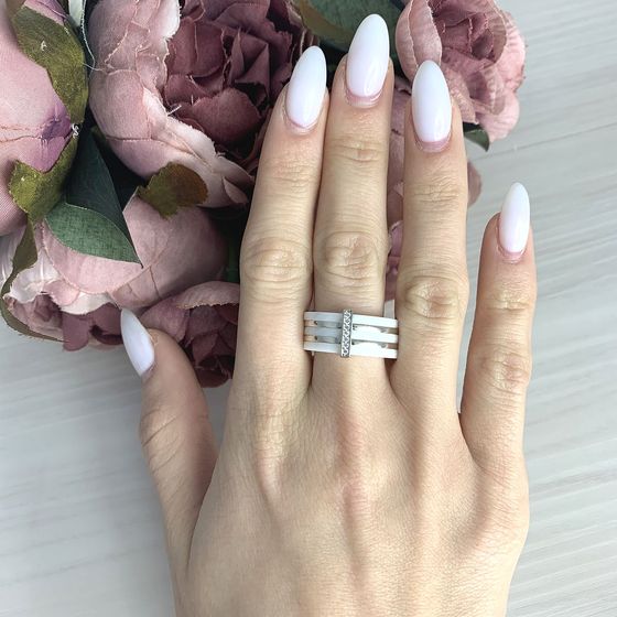 Серебряное кольцо с керамикой, фианитами