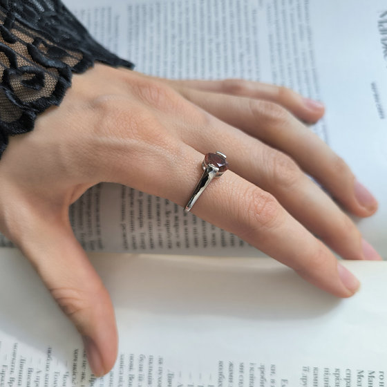 Серебряное кольцо с султанитом 5.528ct