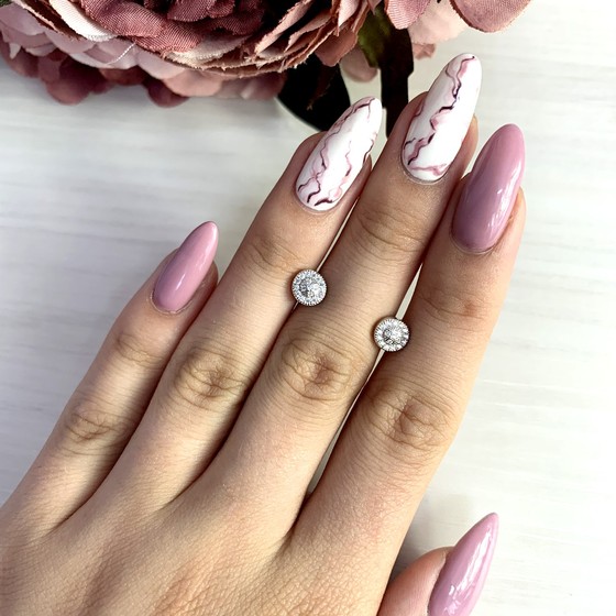 Серебряные серьги с фианитами