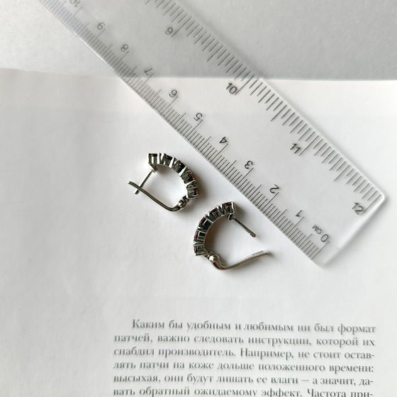 Серебряные серьги с гранатом 3.217ct