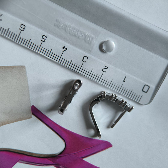 Серебряные серьги с фианитами