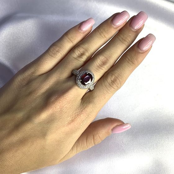 Серебряное кольцо с рубином 5.395ct