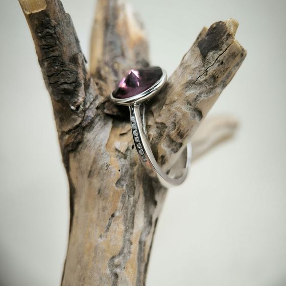 Серебряное кольцо с фианитами