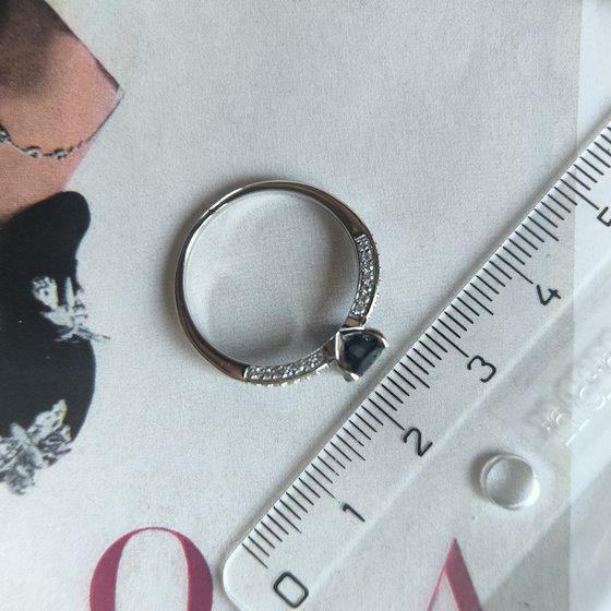 Серебряное кольцо с сапфиром 1.481ct