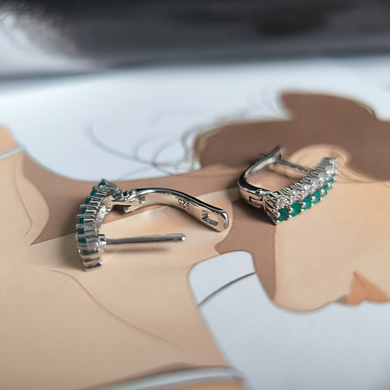 Серебряные серьги с агатом 1.117ct