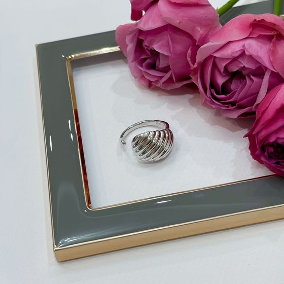 Серебряное кольцо без камней