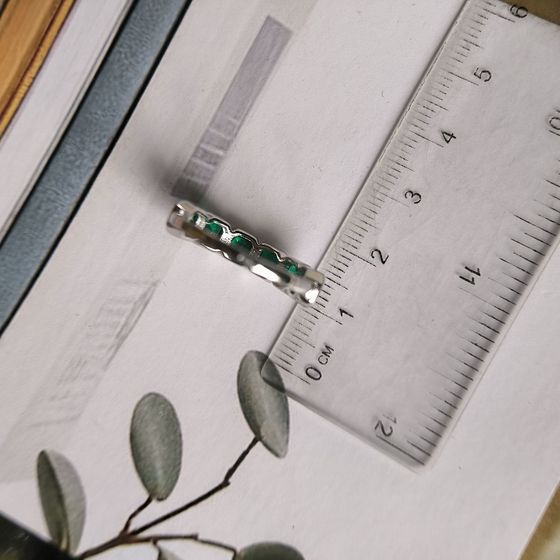 Серебряное кольцо с фианитами