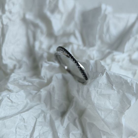 Серебряное кольцо с фианитами