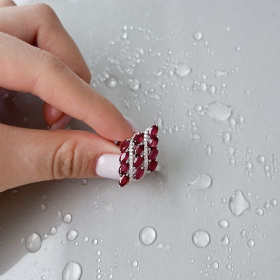 Серебряное кольцо с рубином 4.745ct