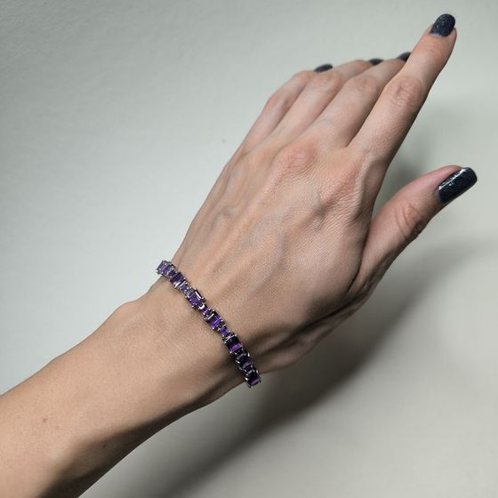 Серебряный браслет с аметистом 10.675ct