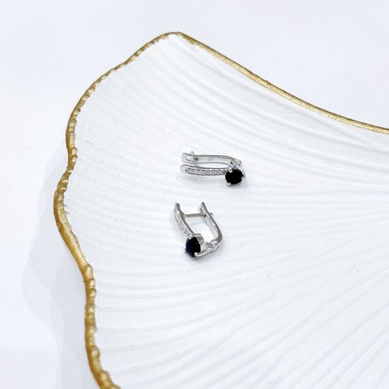 Серебряные серьги с сапфиром 1.711ct, фианитами