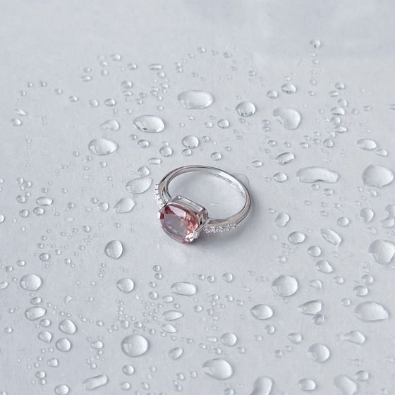 Серебряное кольцо с султанитом