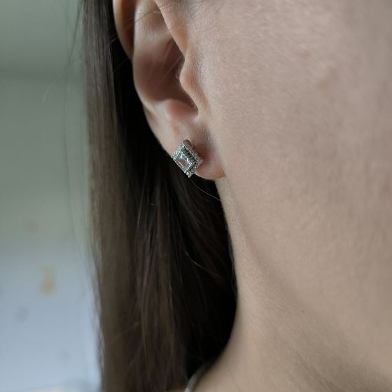 Серебряные серьги с фианитами