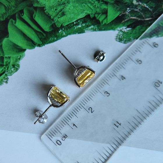 Серебряные серьги с фианитами