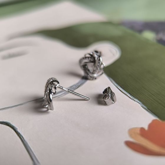 Серебряные серьги с фианитами