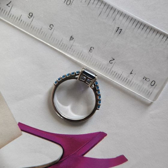 Серебряное кольцо с сапфиром nano 1.413ct