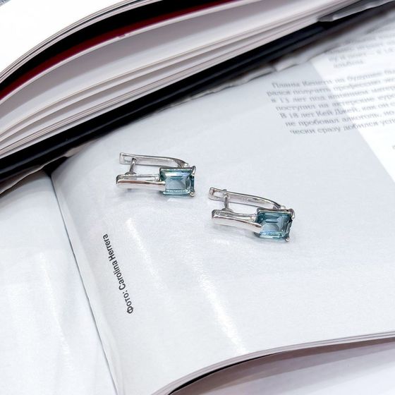 Серебряные серьги с топазом Лондон Блю 2.635ct