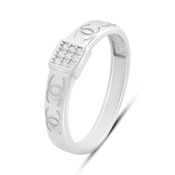 Серебряное кольцо с фианитами 0.09ct