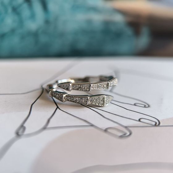 Серебряное кольцо с фианитами