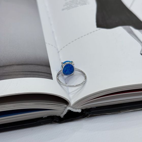 Серебряное кольцо с опалом 1.8ct