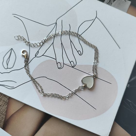 Серебряный браслет с перламутром