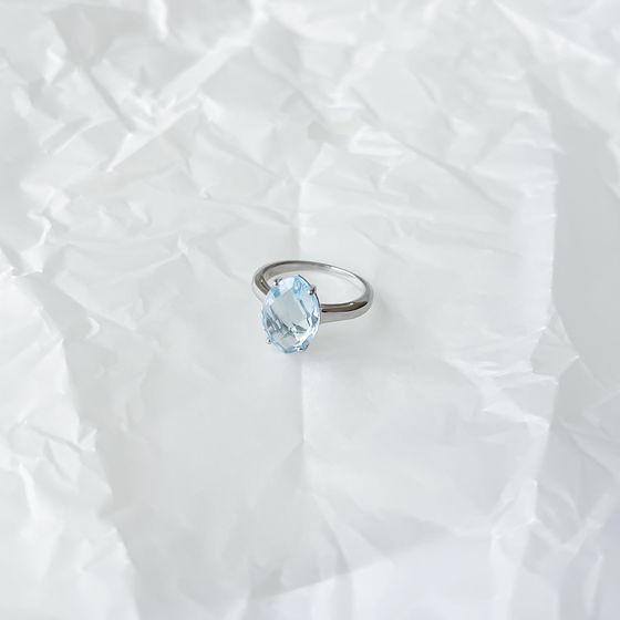 Серебряное кольцо с топазом 6.15ct