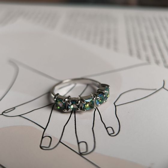 Серебряное кольцо с мистик топазом 1.192ct