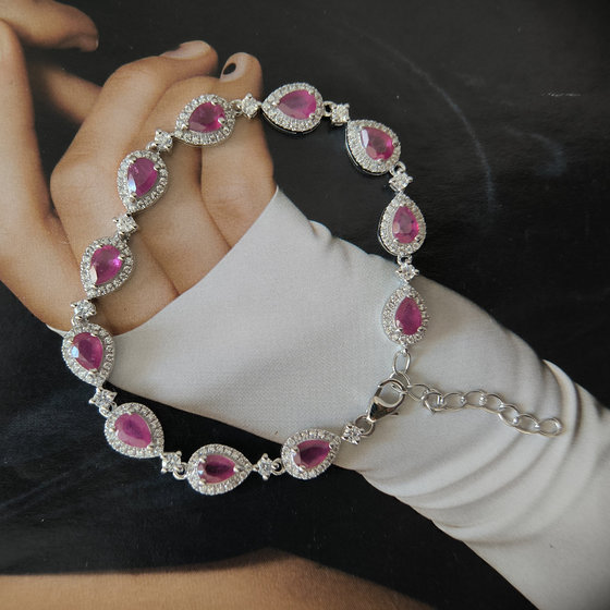 Серебряный браслет с рубином 9.74ct