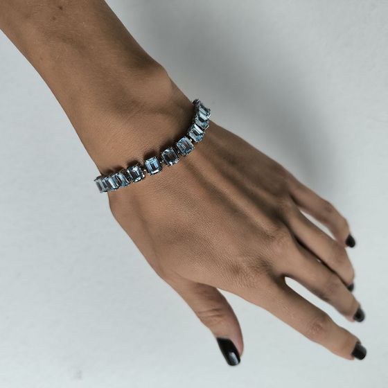 Серебряный браслет с топазом 24.425ct