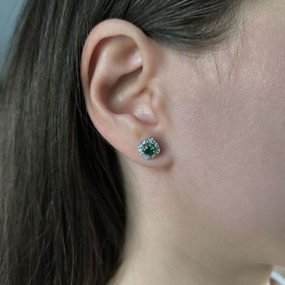 Серебряные серьги с изумрудом nano 0.648ct
