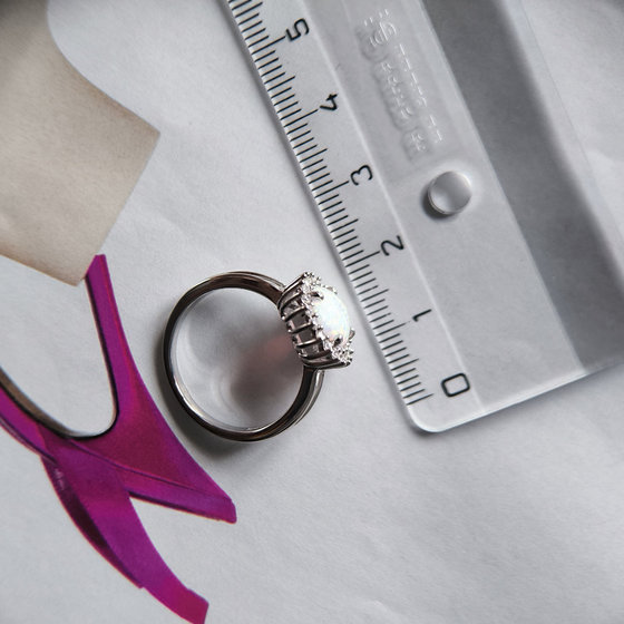 Серебряное кольцо с опалом 1.265ct, фианитами