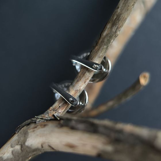 Серебряные серьги с перламутром, фианитами